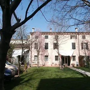 https://bed-and-breakfast-villa-franca.hotelinveneto.com